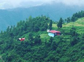 LaCliff Nature Home, glamping en Dhanaulti