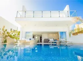 Protaras Holiday Villa 100