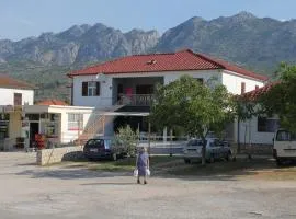Apartments with parking space Seline, Paklenica - 6628