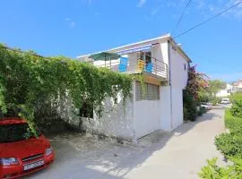 Apartments with parking space Slatine, Ciovo - 2566