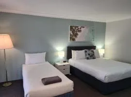 Tea Gardens Motel