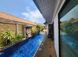 Villa Eden-Cozy 4BR Pool Villa -Family & Singles, Villa in Nong Prue