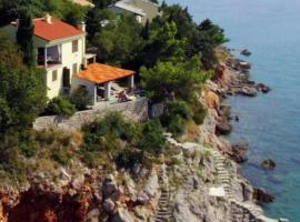 Puntica, cottage in Senj