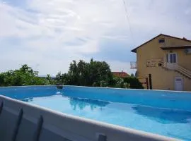 Family-friendly apartments with swimming pool Barbat, Rab - 4988