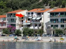 Apartments by the sea Podgora, Makarska - 6713