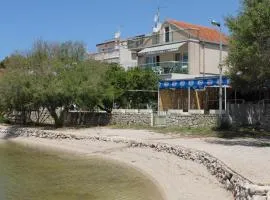 Apartments by the sea Grebastica, Sibenik - 6437