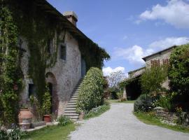 Agriturismo Poggio ai Grilli: Gambassi Terme'de bir çiftlik evi