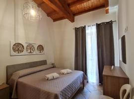 Casa Ruicella, hotel in Crotone