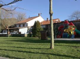 Hosteria Hijuelas, hotel in Esles