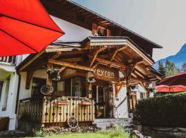 L'Arveyron Open House, hotel in Chamonix-Mont-Blanc