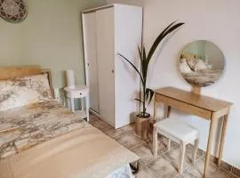 Cozy apartment in Peania (near Airport)