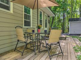Peaceful Finger Lakes Apartment with Patio!, hotel in Ovid