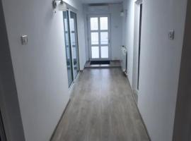 Anghel Florin , Rooms&Apartaments, hotel in Tuzla