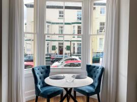 One Abbey Court, apartemen di Whitby