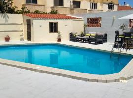 Malta Tourism approved home with private pool 34 galileo galilei, hotel in Mellieħa