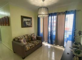 comfortable 3 bedroom condo with free parking spot building 5, apartment in El Paredón