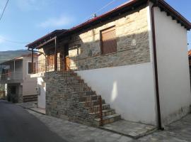 Hara's Apartments, villa en Prinos