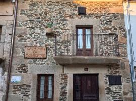 Casa Rural La Moraquintana, casa de campo em Santibáñez el Bajo