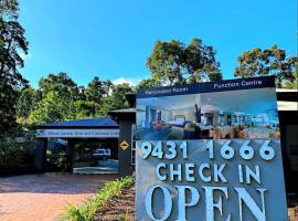 Eltham Gateway Hotel & Conference Centre – hotel w mieście Eltham