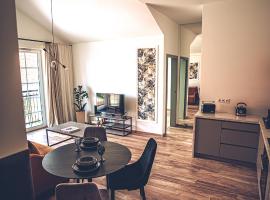 THE LOFT - Garncarska 1, B&B in Piotrków Trybunalski