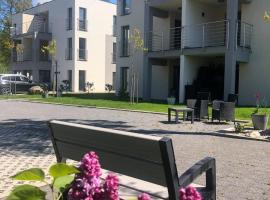 Apartamenty Szmaragdowa 10 – hotel w mieście Mielno