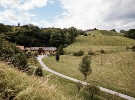 Bio Weingut Matthias Schnabl, Hotel in Gamlitz