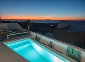 Astrea Suites Amazing View Finikia Villa, hotel di Foinikiá