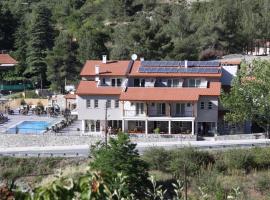 Livadia Hotel Kyperounta, hotel v destinaci Kyperounda