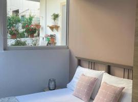 Sofis Garden, Cama e café (B&B) em Kavala