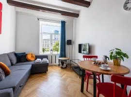 Wspólna 54A - Red - Good Apartments