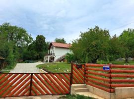 Apartman Lynx on lake Sabljaci, hotel u Ogulinu