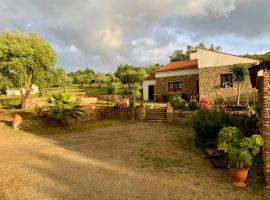 Finca La Portilla, vila v destinaci Aroche