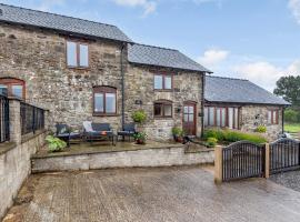 The Stables, cottage in Llanfair Caereinion