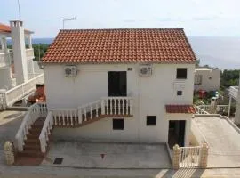 Apartments with a parking space Rukavac, Vis - 8838