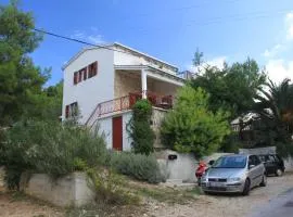 Apartments with a parking space Rukavac, Vis - 8489