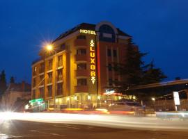 Hotel Luxor, hotel v destinaci Burgas City