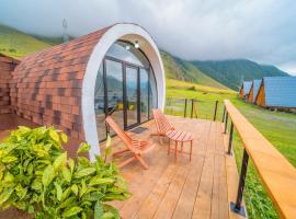 Kazbegi Glamping, hotel v destinaci Stepancminda