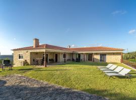 Villa Junceira, rumah liburan di Obidos