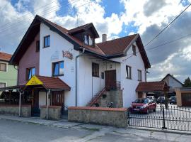 Penzion Siesta Grand, habitación en casa particular en Hrabušice