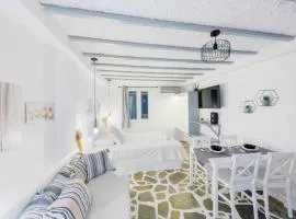 ENDLESS BLUE from Syros - Megas Gialos Resort - Suite 1