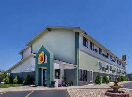 Super 8 by Wyndham Kansas City at Barry Road/Airport