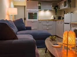 Nice Vieille Ville Appartement neuf et cosy, deux chambres, 6 couchages