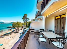Rafael - Pine walk apartment with stunning views to the sea – hotel w mieście Pollença