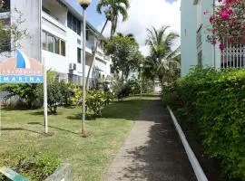 Studio Marina pointe du bout vue sur le port