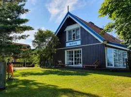 Waterfront Villa Artvė with sauna - self check-in