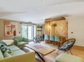 Wonderful apartment in a château with a yard - Houlgate - Welkeys, διαμέρισμα σε Houlgate