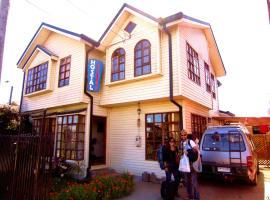 Hostal Torre de Babel, hostel in Castro