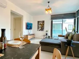Luxurious Brand New Apartment in the City Centre