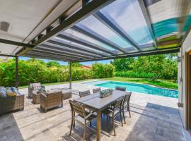 Awesome 4 Bedroom HouseW/Pool @Westchester Miami, family hotel in Tamiami