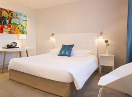 Hôtel Escale Oceania Lorient、ロリアンのホテル